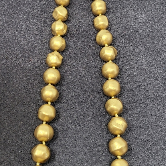 Vintage Oscar de la Renta Brushed Gold-Tone Nugget Bead Necklace - Picture 3 of 9